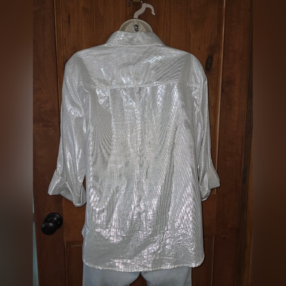 Ruby Rd. White Metallic Button Down Shirt - Picture 5 of 8